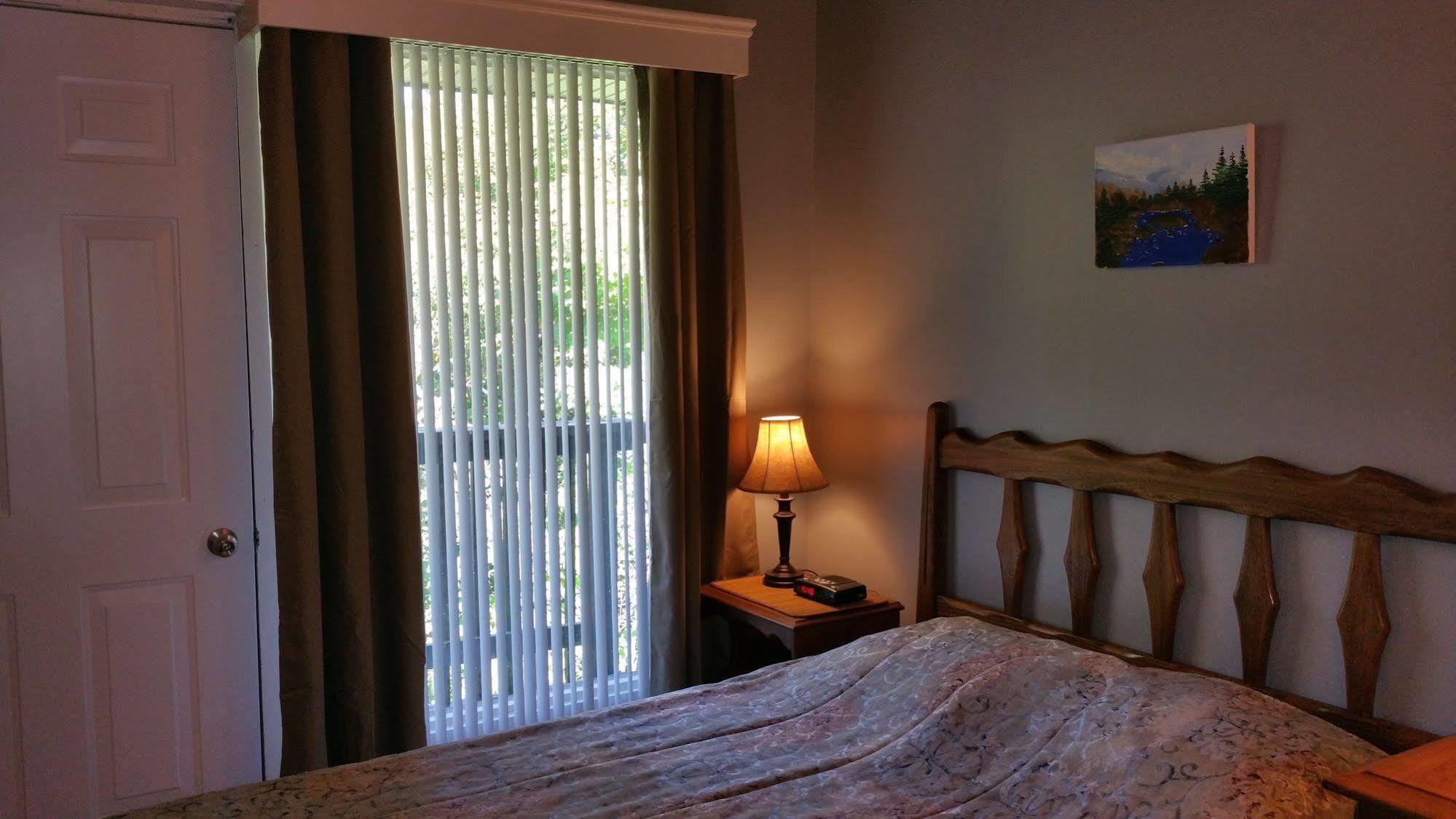 Les Chalets Bo-So-Met Villa Beaupre Bagian luar foto